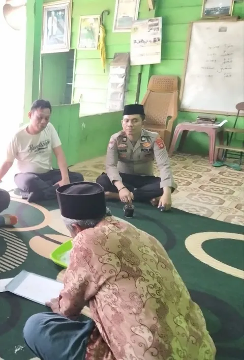 Hari Santri 2026 Mempertemukan Polsek Batanghari Leko dan Pengasuh Pesantren